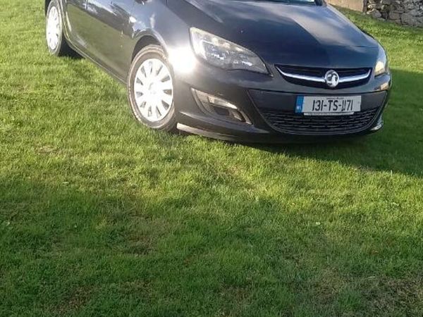Opel Astra Estate, Diesel, 2013, Black