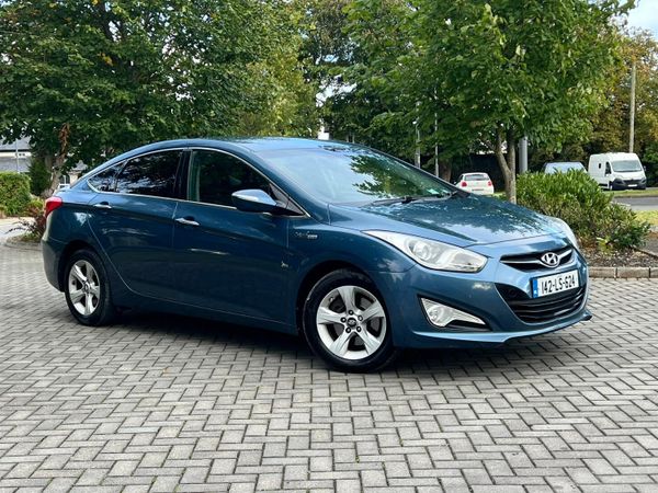 Hyundai i40 Saloon, Diesel, 2014, Blue