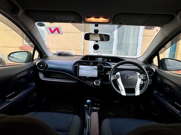 Toyota Aqua Hatchback, Petrol Hybrid, 2015, Purple
