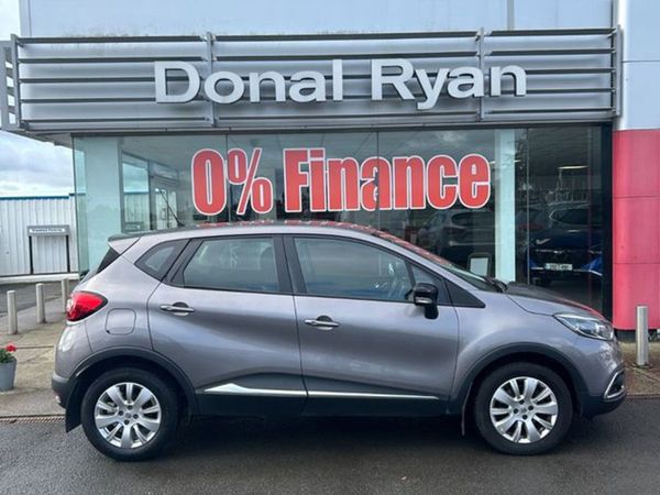 Renault Captur Hatchback, Diesel, 2016, Grey