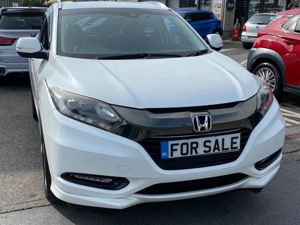 Honda Vezel Estate, Petrol Hybrid, 2016, White