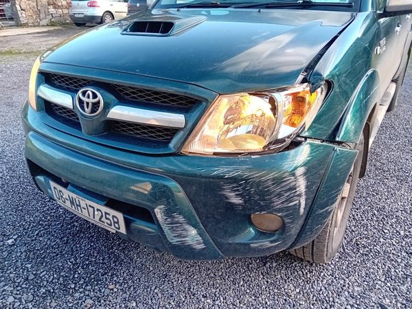 Toyota Hilux Pick Up, Diesel, 2008, Green