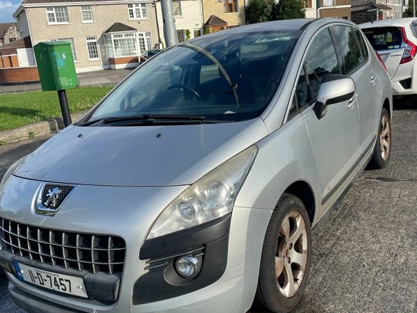 Peugeot 3008 MPV, Diesel, 2011, Grey