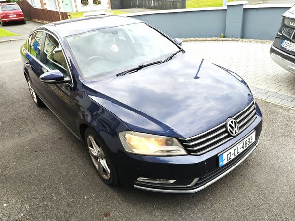 Volkswagen Passat Saloon, Diesel, 2012, Blue