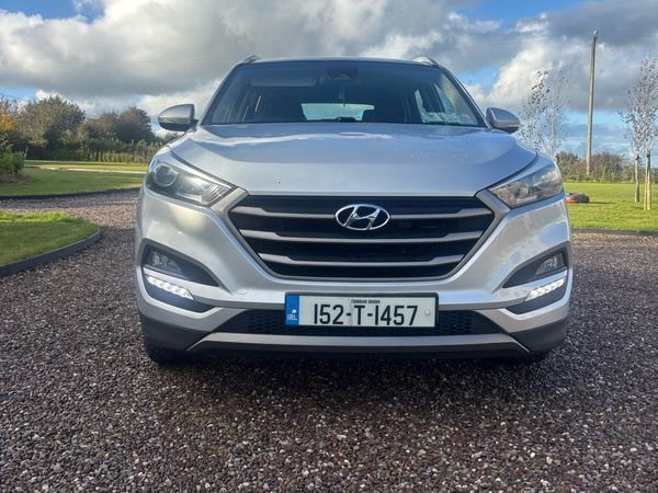 Hyundai Tucson SUV, Diesel, 2015, Silver