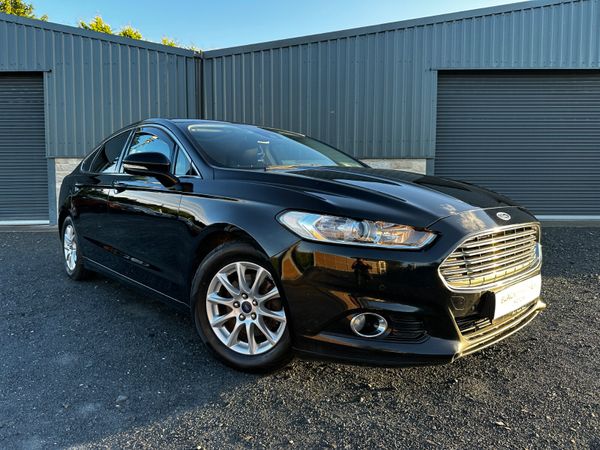 Ford Mondeo Hatchback, Diesel, 2015, Black