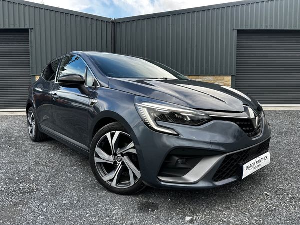 Renault Clio Hatchback, Petrol, 2022, Grey
