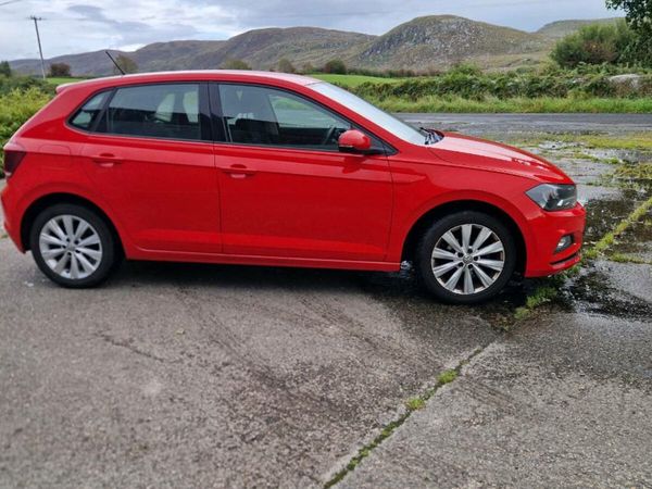 Volkswagen Polo Hatchback, Petrol, 2018, Red