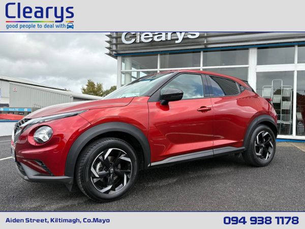 Nissan Juke MPV, Petrol, 2023, Red