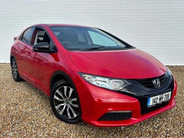Honda Civic Hatchback, Diesel, 2014, Red