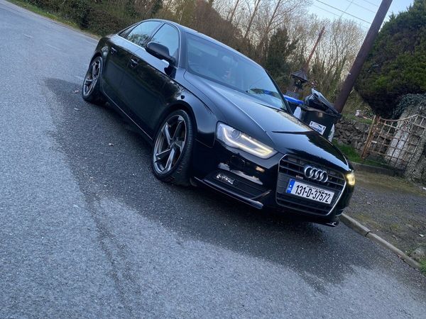 Audi A4 Saloon, Diesel, 2013, Black
