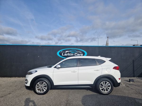 Hyundai Tucson SUV, Diesel, 2017, White