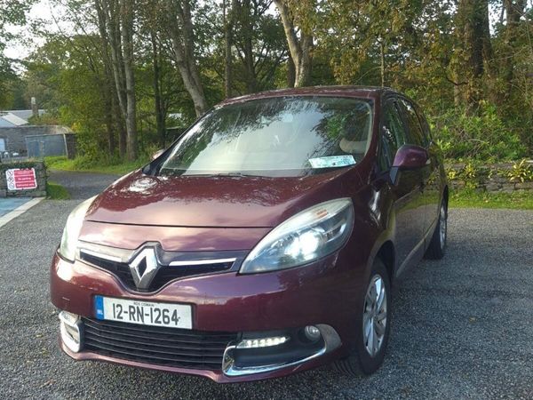 Renault Grand Scenic MPV, Diesel, 2012, Red