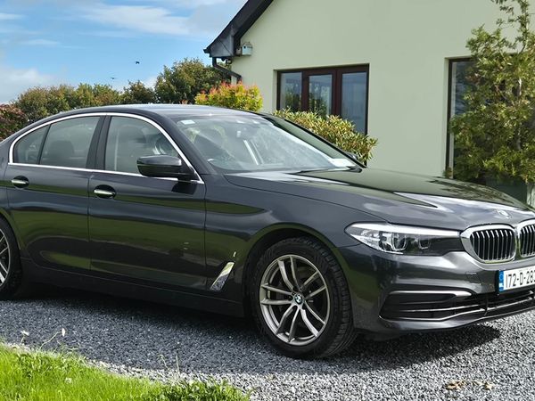 BMW 5-Series Saloon, Petrol Plug-in Hybrid, 2017, Grey