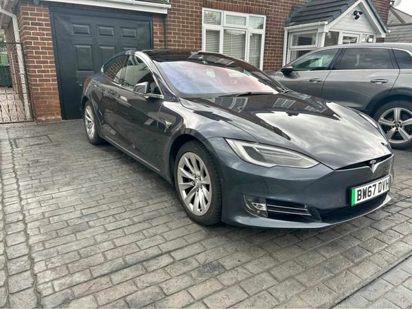 Tesla Model S Hatchback, Electric, 2018, Silver
