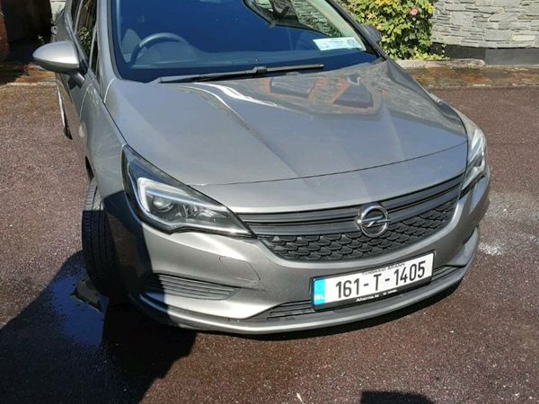 Opel Astra Hatchback, Diesel, 2016, Grey