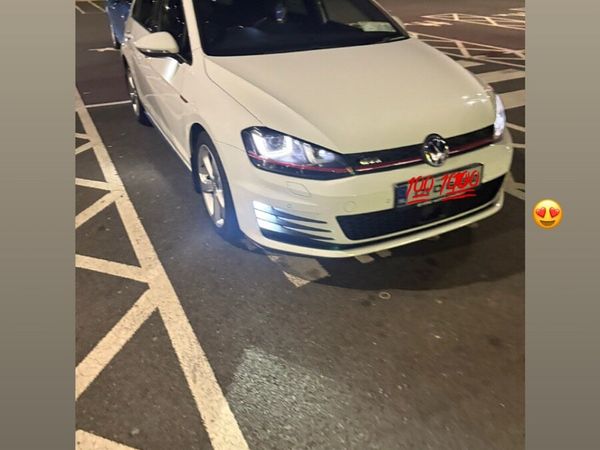 Volkswagen Golf Hatchback, Petrol, 2017, White