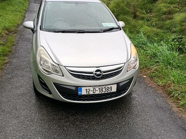 Opel Corsa Hatchback, Petrol, 2012, Silver