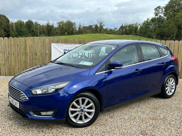 Ford Focus Hatchback, Diesel, 2015, Blue