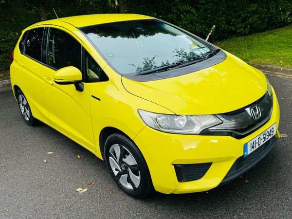 Honda Fit Hatchback, Petrol Hybrid, 2014, Yellow