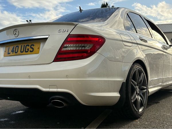 Mercedes-Benz C-Class Saloon, Diesel, 2012, White