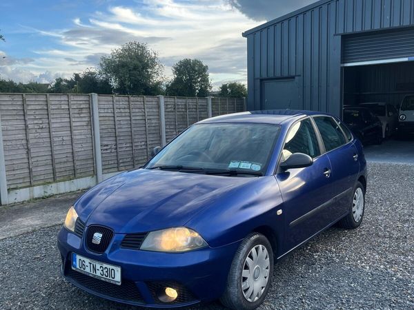 SEAT Ibiza Hatchback, Petrol, 2006, Blue