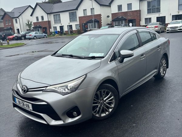 Toyota Avensis Saloon, Diesel, 2018, Grey