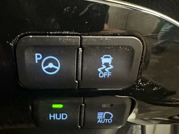 Toyota Prius MPV, Petrol Hybrid, 2016, Silver
