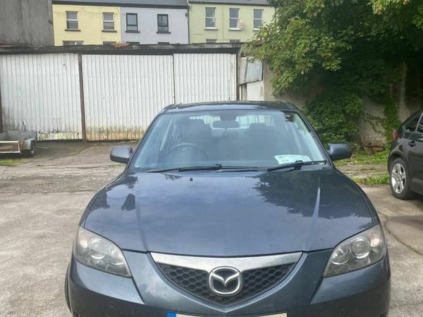 Mazda Mazda3 Saloon, Petrol, 2009, Grey