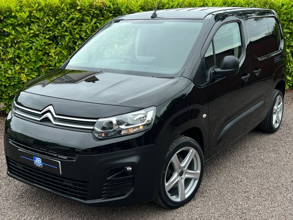 Citroen Berlingo MPV, Diesel, 2020, Black