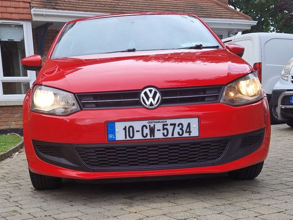 Volkswagen Polo Hatchback, Petrol, 2010, Red