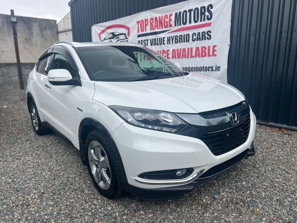 Honda Vezel SUV, Petrol Hybrid, 2015, White