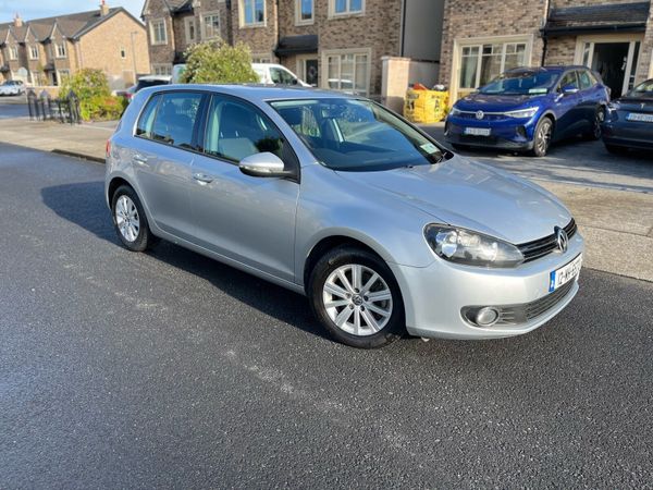 Volkswagen Golf Hatchback, Petrol, 2012, Silver