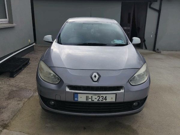 Renault Fluence Saloon, Diesel, 2011, Blue