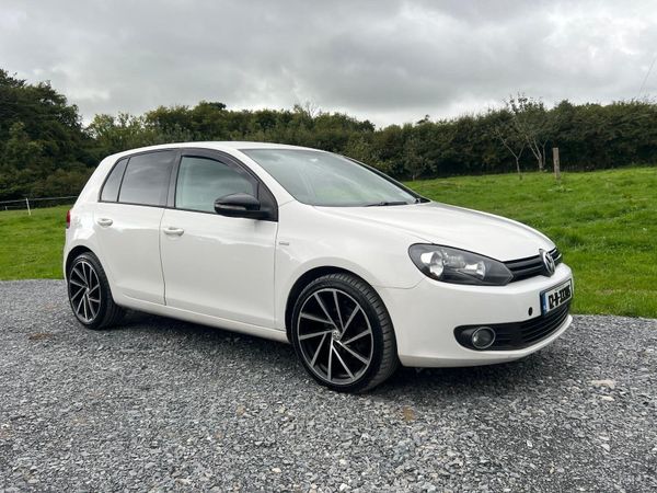 Volkswagen Golf Estate, Diesel, 2012, White