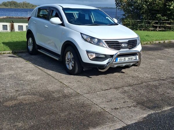 Kia Sportage SUV, Diesel, 2013, White