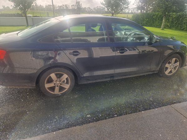 Volkswagen Jetta Saloon, Diesel, 2015, Black