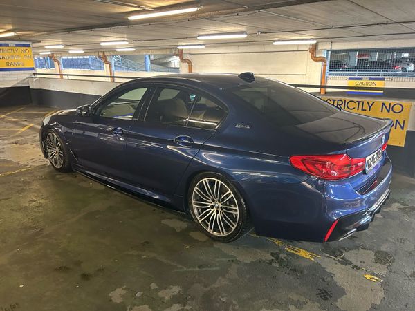 BMW 5-Series Saloon, Petrol Plug-in Hybrid, 2018, Blue