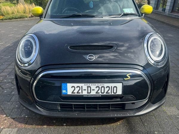 Mini Cooper Hatchback, Electric, 2022, Black