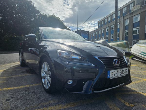 Lexus IS Saloon, Petrol Hybrid, 2016, Black