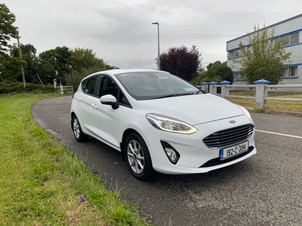 Ford Fiesta Hatchback, Petrol, 2019, White