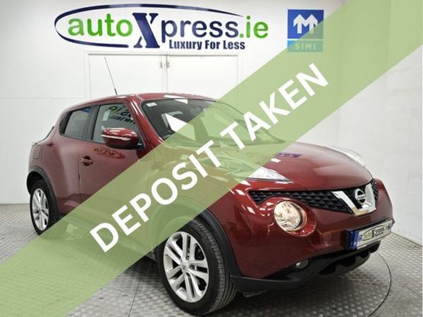Nissan Juke Hatchback, Petrol, 2015, Red