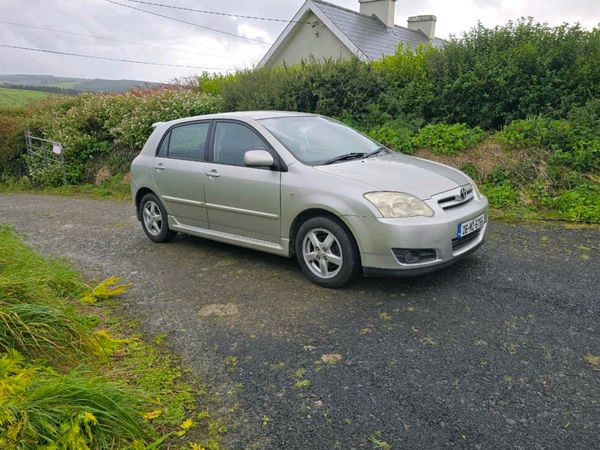 Toyota Corolla Hatchback, Diesel, 2006, Silver