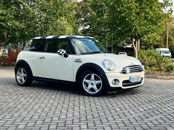 Mini Cooper Hatchback, Diesel, 2009, White