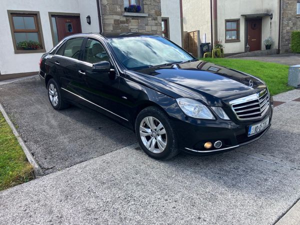 Mercedes-Benz E-Class Saloon, Diesel, 2010, Black