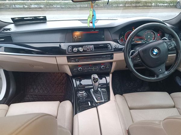 BMW 5-Series Saloon, Diesel, 2013, White
