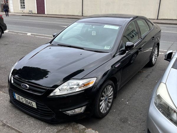 Ford Mondeo Saloon, Diesel, 2012, Black