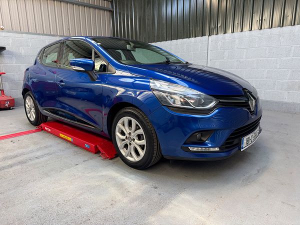 Renault Clio Hatchback, Petrol, 2018, Blue