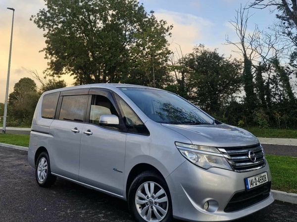 Nissan Serena MPV, Petrol Hybrid, 2014, Silver