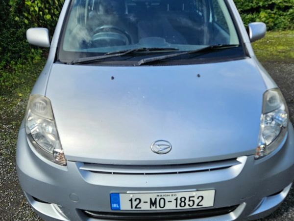 Daihatsu Sirion Hatchback, Petrol, 2012, Silver